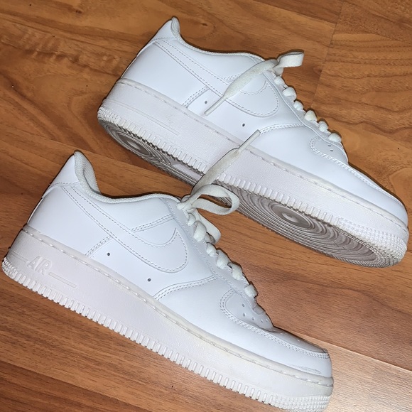 Nike Air Force 1 ‘07 Sneaker - Picture 8 of 16